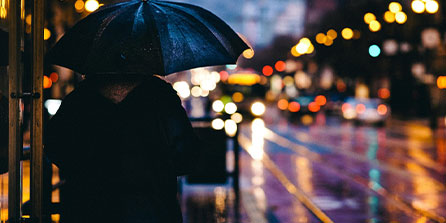 大轮换巴萨反超皇家社会，亚马尔出场一分钟助攻